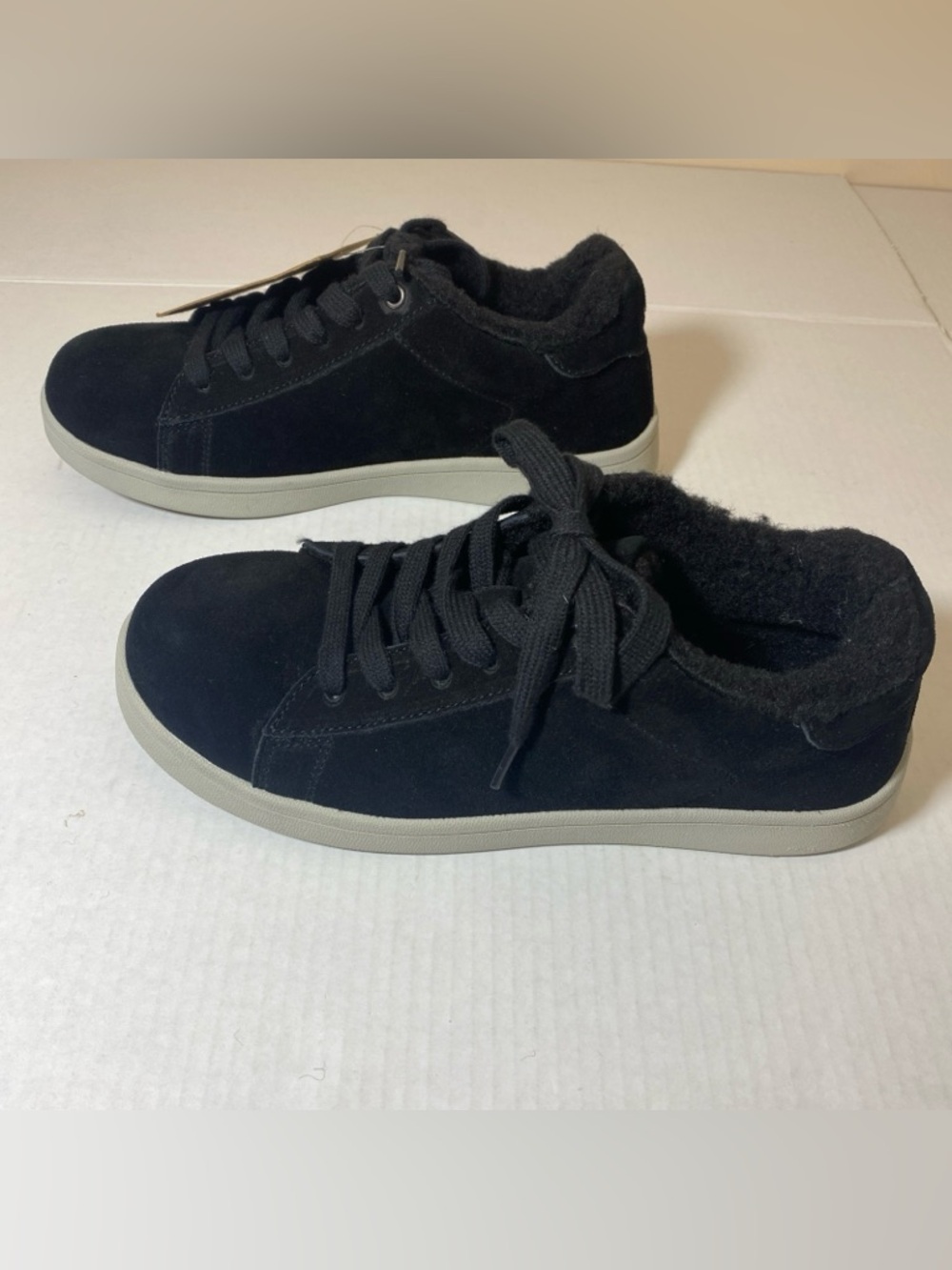 BearPaw Women's Black Suede Lace-Up Sneakers with Shearling Collar